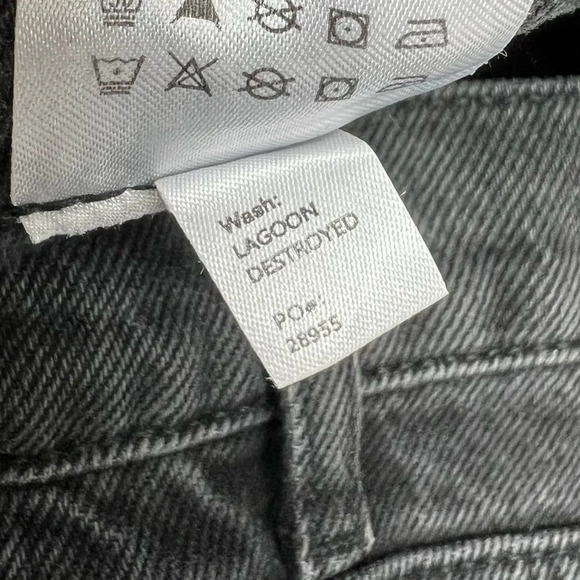 REFORMATION Cynthia High Rise Straight Jeans Lagoon Destroyed Black Denim - Picture 11 of 13